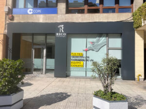 Proyecto integral de forrado de fachada en Paseo Sagasta 9 Zaragoza - Podología Rico